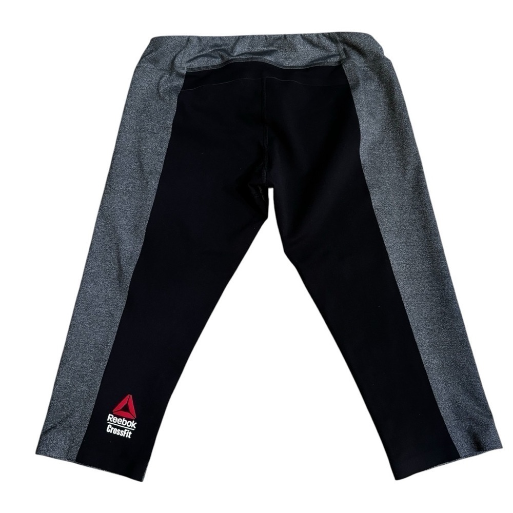 Reebok Crossfit black & gray capri athletic leggings colorblock banded waist, M.